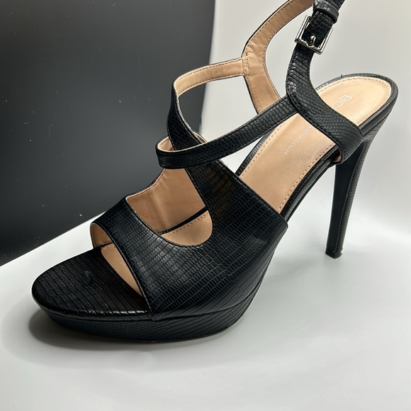 BCBGeneration Black High Heel Sandals heel 5 inch - Picture 4 of 12